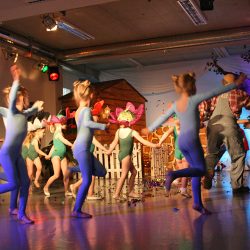 Interdance Peter und der Wolf